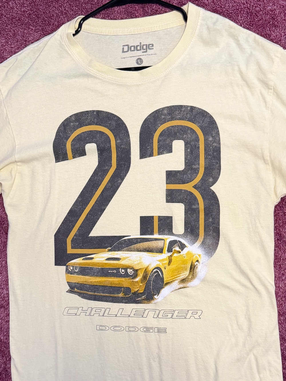 Dodge Men’s Short Sleeve Challenger Graphic Tee - Cream / Pollen Yellow